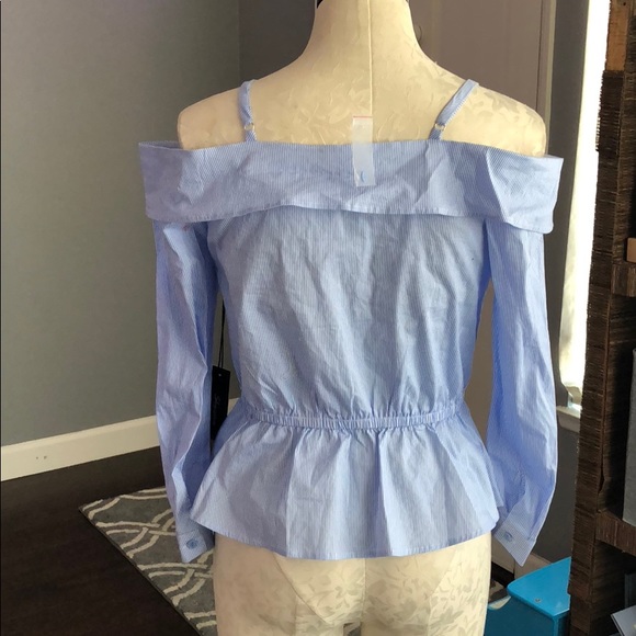 Shinestar Cold Shoulder Button Up Blouse - Picture 3 of 7